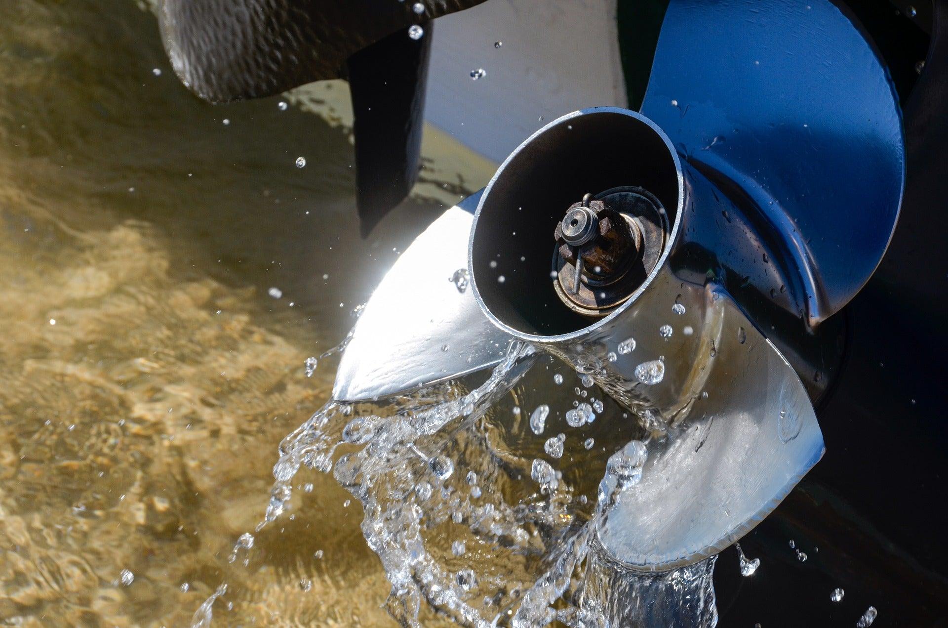 What is an outboard propeller? – VIF Propeller