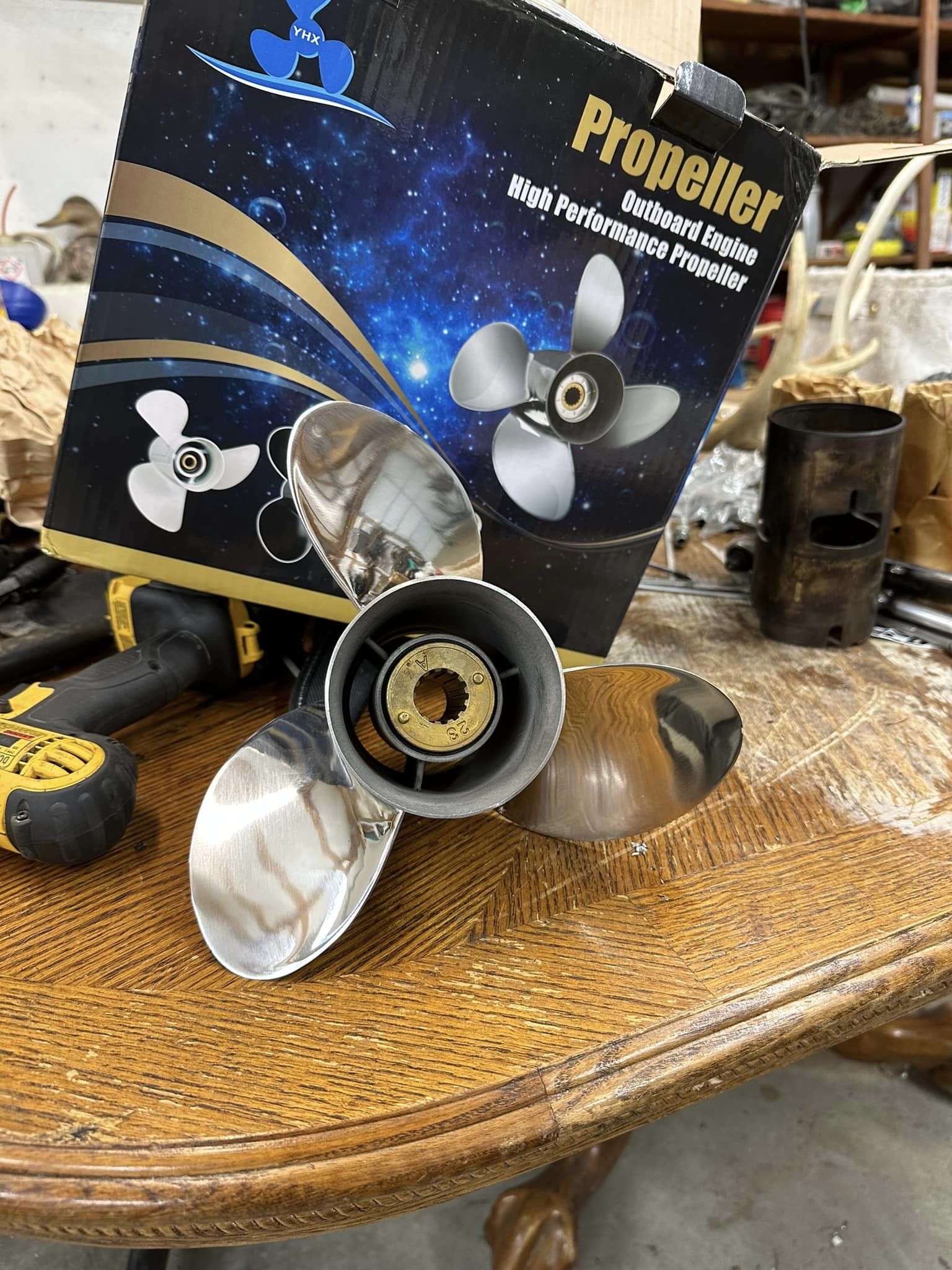 10.3×13 Outboard Propeller Aluminum Fit Mercury Boat Engines 25HP – 70HP Pressed-In Hub 4 Blades - Foto 2