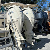 13 1/4 x 17 oppgradert rustfritt stål utenbordsbåtpropeller passer til Yamaha-motorer 50-130 hk, 15 spline tenner, nr. 688-45930-02-00, høyre